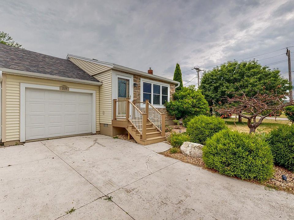 1229 5th Grant Blvd W, Wabasha, MN 55981 MLS 6398614 Zillow