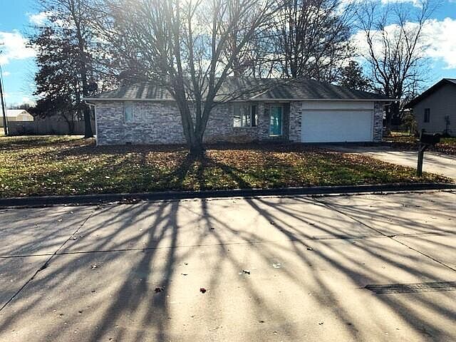 2nd image of 2206 W Austin Street
