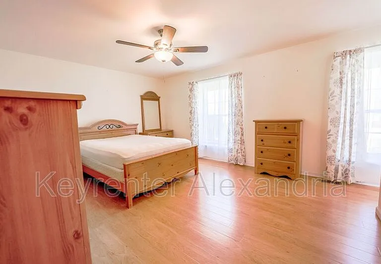 7123 Red Horse Tavern Ln — Photo 17