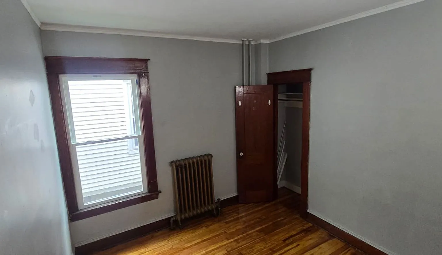 222 Ontario St — Photo 2