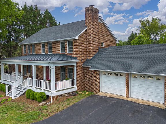 2nd image of 16 High Meadow Dr