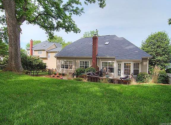 5th image of 6207 Garamond Ct