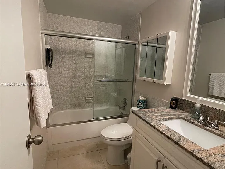 3505 S Ocean Dr #108 — Photo 6