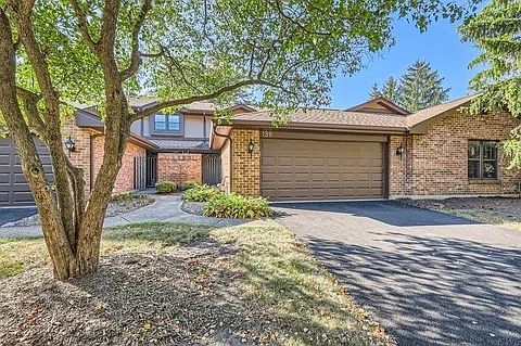 1st image of 139 Indian Boundary Dr