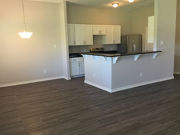 5th image of 3014 Knightsbridge Ln