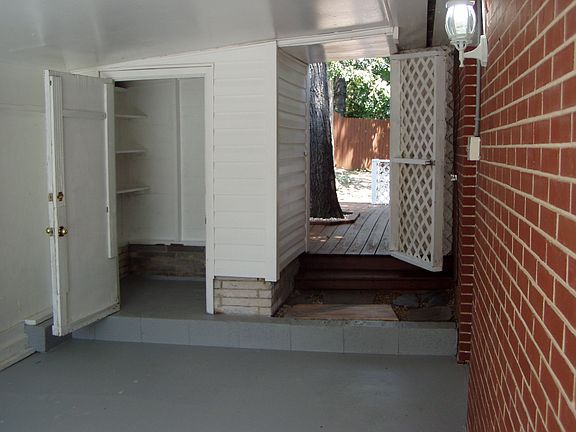 3rd image of 188 Lake Dr #A