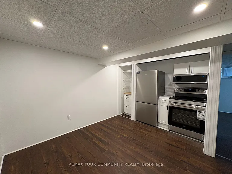 2661 Council Ring Rd #LOWER — Photo 14