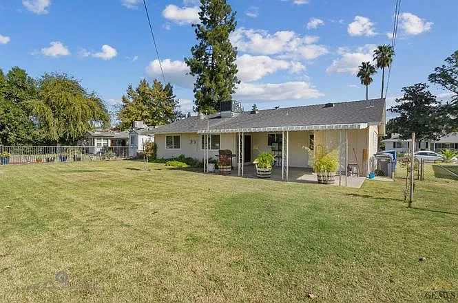 701 Cherry Hills Dr — Photo 7
