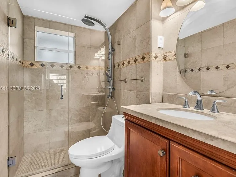 220 Kings Point Dr #314 — Photo 15