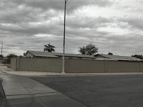2nd image of 4111 Crusader Ct