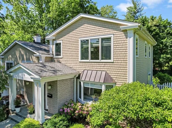 11 Carla Lane, Irvington, NY 10533