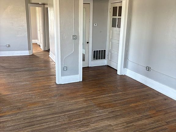 4th image of 610 Wellington St APT A6