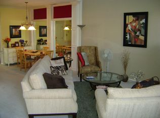 850 Southlake Cir, Chesapeake, VA 23322