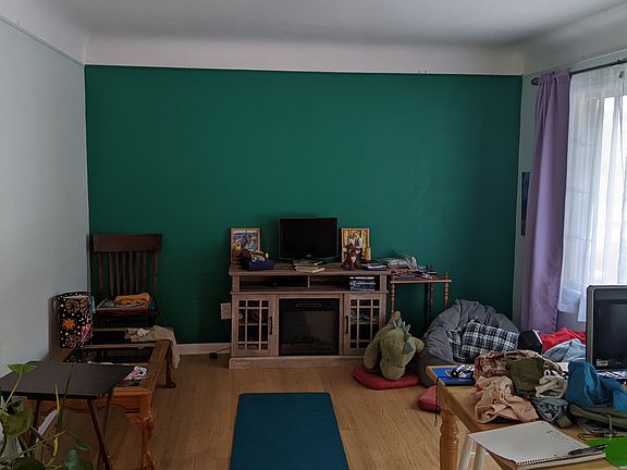 2nd image of 2602 Fortune Ave
