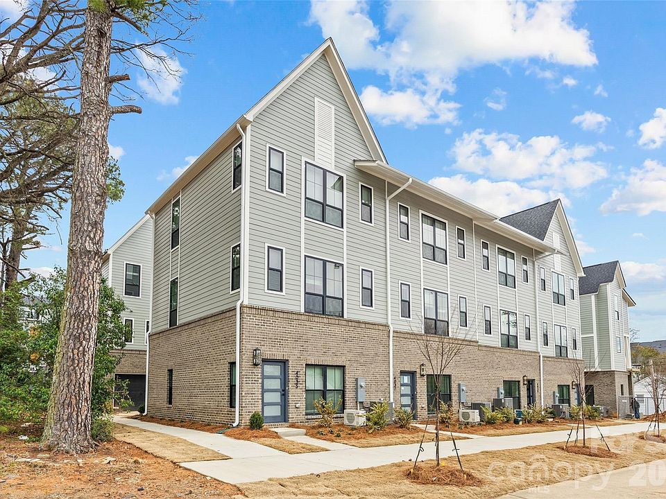 1st image of 4041 S Tryon St