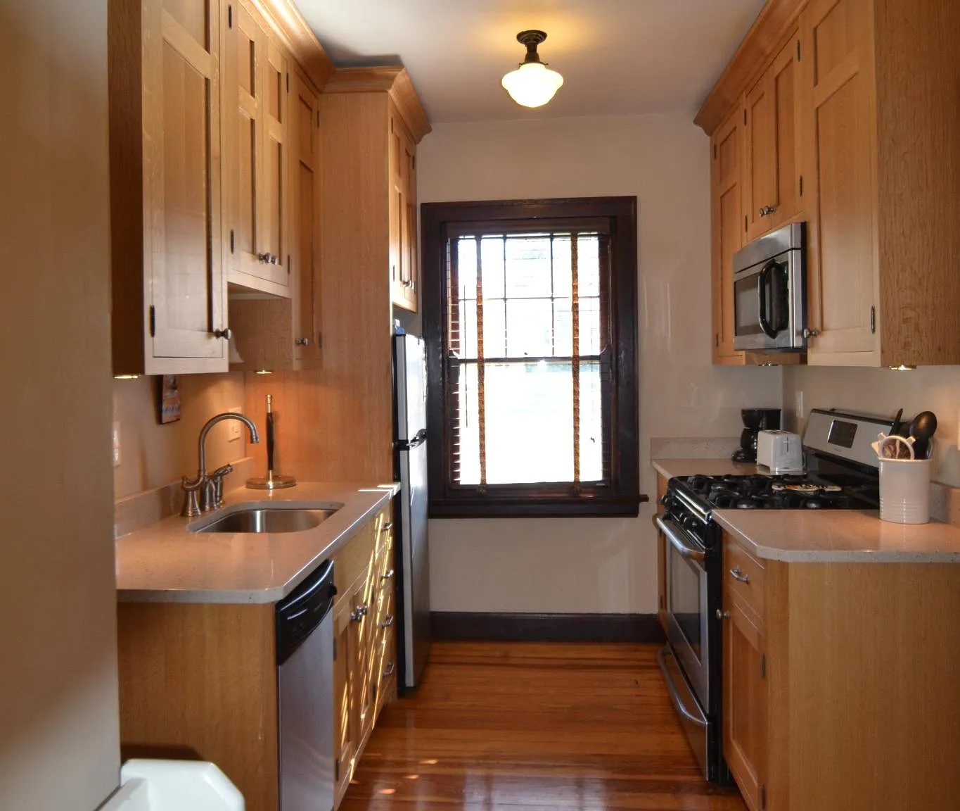 1 bed, 850 sqft, $1,395 — Photo 4