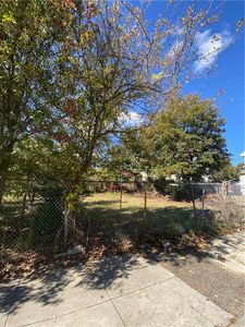 12 Benton St, Providence, RI, 02909