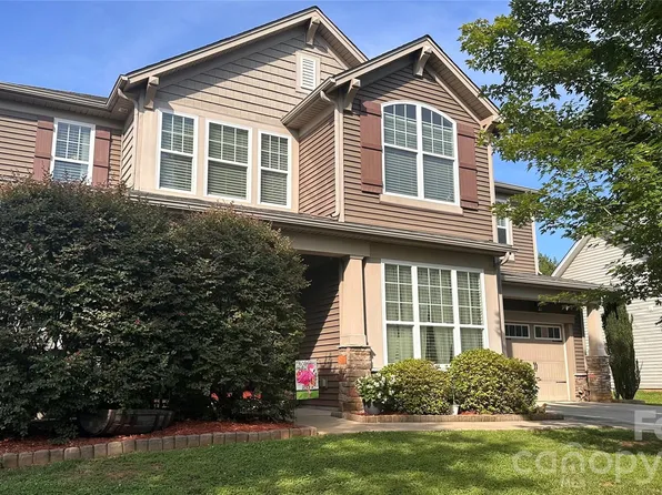 117 Fielding St, Mount Holly, NC 28120