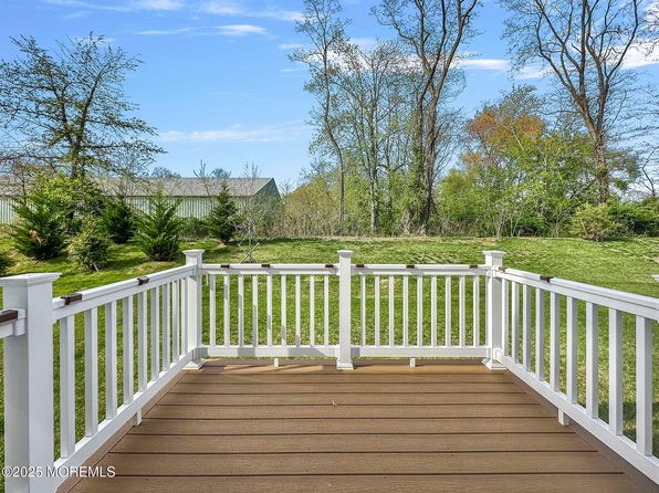404 Pilot St, Marlboro, NJ 07746