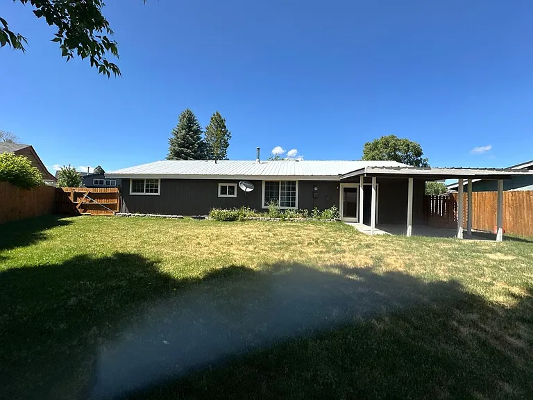 4321 Myrtlewood Dr — Photo 11