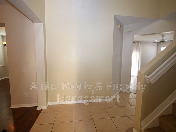 2nd image of 11827 Autumn Creek Dr