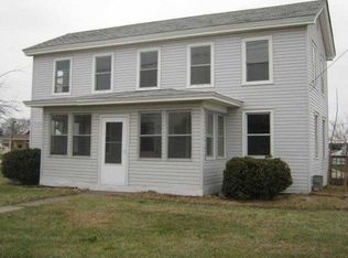 13827 134th Ave W, Taylor Ridge, IL 61284