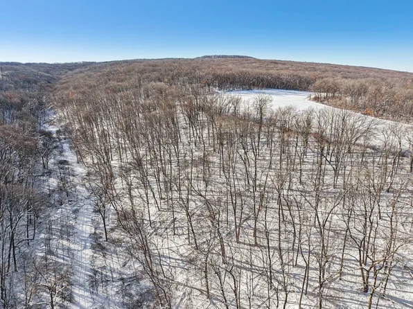 Ryan Rd, Blue Mounds, WI 53517
