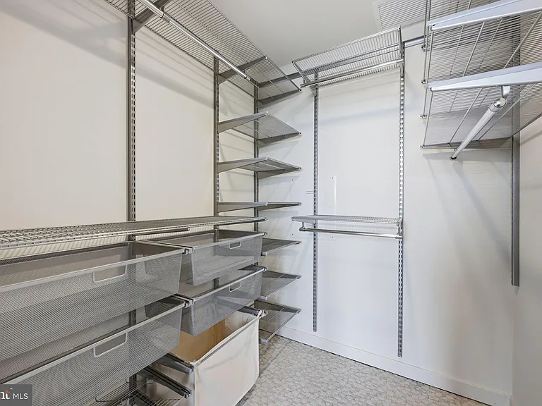 437 New York Ave NW #1005 — Photo 12