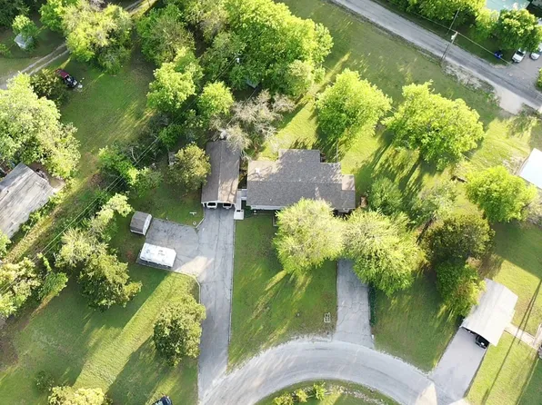 664 Quail Creek Cir, Pottsboro, TX 75076