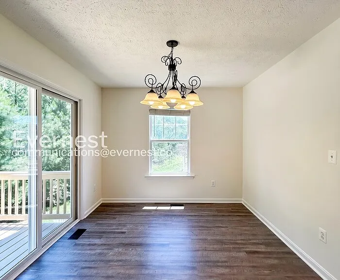 18339 Democracy Ave — Photo 7
