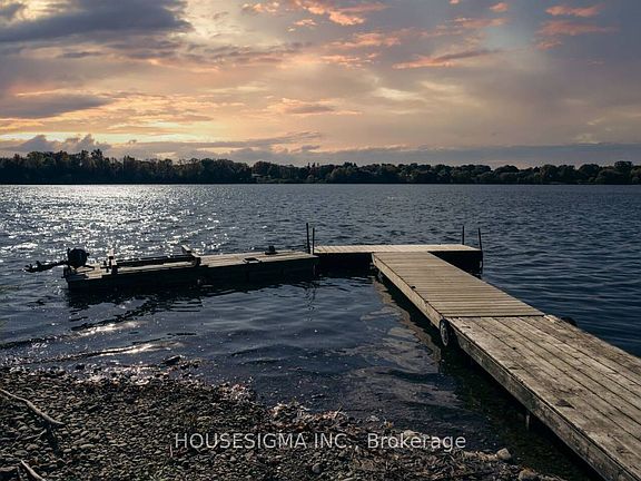 3rd image of 21063 Riverview Dr