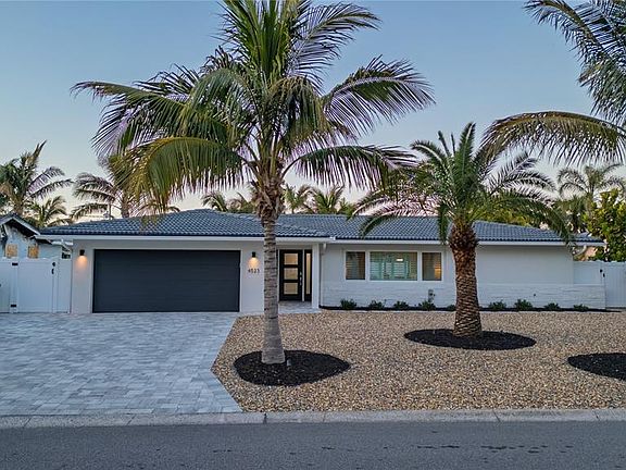 2nd image of 4523 CLEARWATER HARBOR DRIVE S