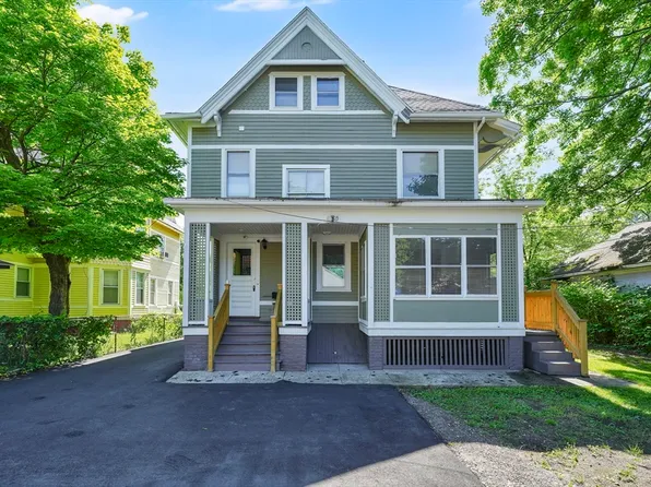 288 Saint James Ave, Springfield, MA 01109