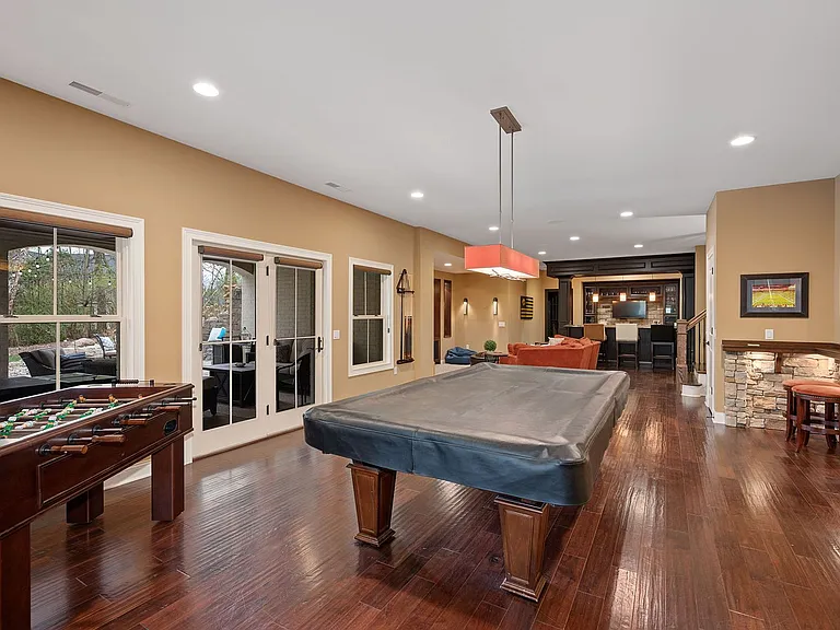 7715 Cathedral Hill Dr — Photo 48