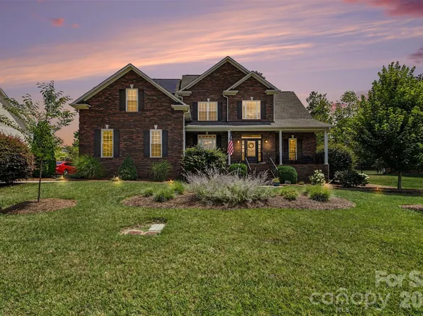 5107 Summerell Ave, Gastonia, NC 28056