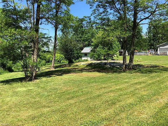 2nd image of 14840 Highview Ave