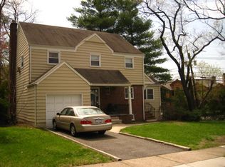 742 Rutland Ave, Teaneck, NJ 07666