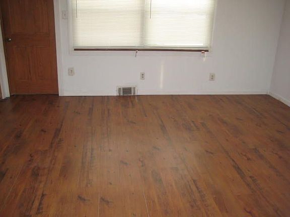 3rd image of 3948 N 6th St