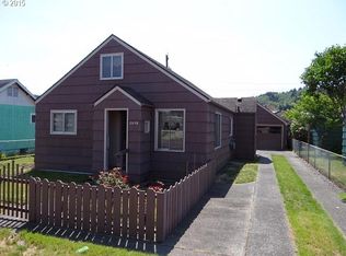 2078 Elm Ave, Reedsport, OR 97467