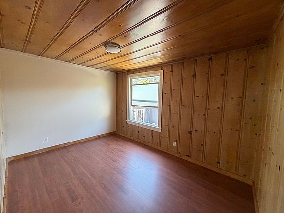 5th image of 20359 Sunnyside Way #3