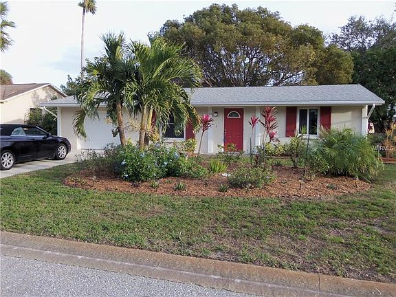 2nd image of 515 Bellaire Dr