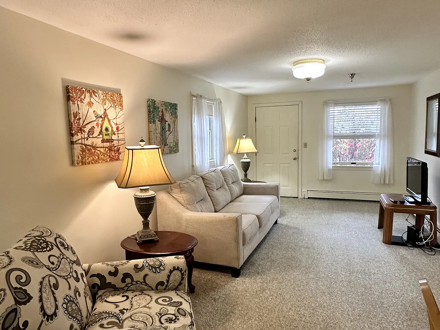 1 bed, 700 sqft, $1,695 — Photo 2