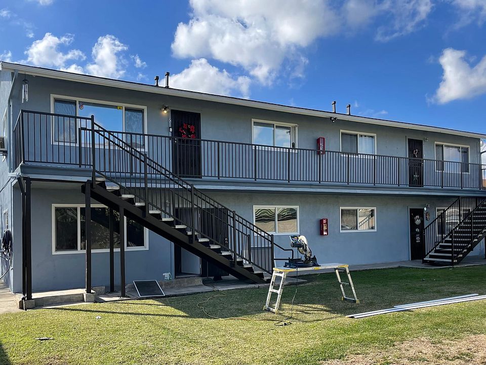 Quiet Apartment Complex (Total 4 units)
1 Downstairs Apartment for Rent