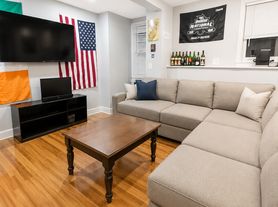 596 E 3rd St, Boston, MA