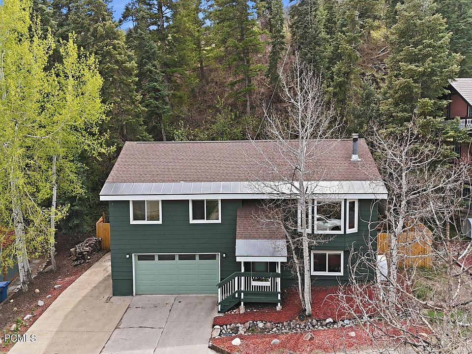 1st image of 575 Aspen Dr