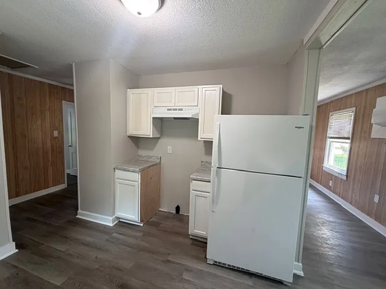 609 Marcella Dr — Photo 3