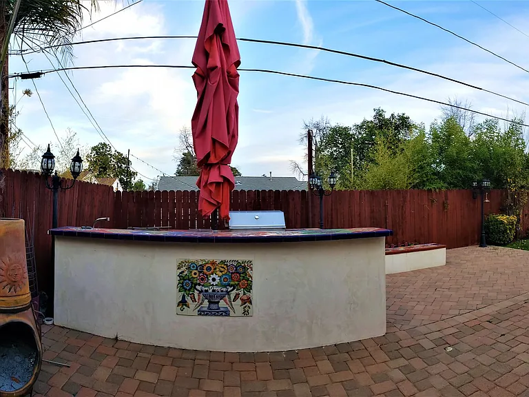 4940 Dobkin Ave — Photo 28