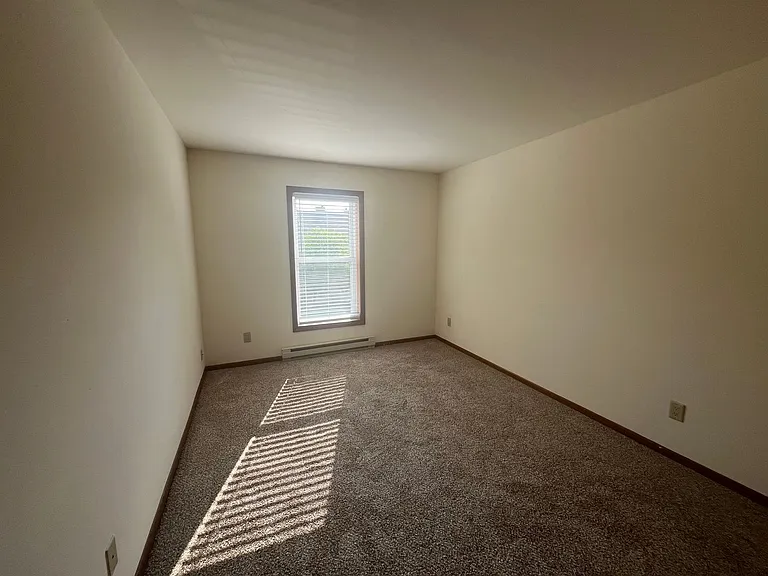 High Point Commons Apartments — Photo 67