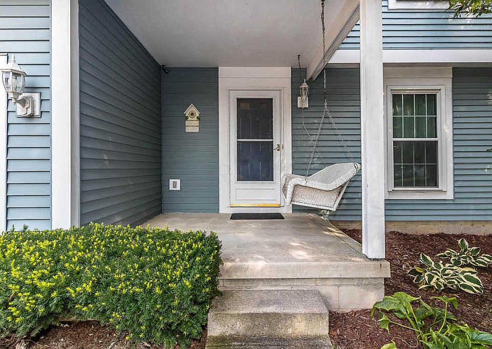 1st image of 4905 Stillbreeze Ct