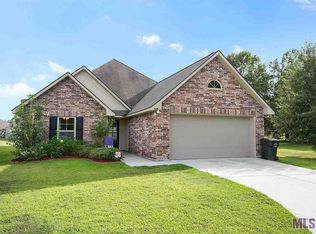 38191 Saint Kitts Ct, Gonzales, LA 70737